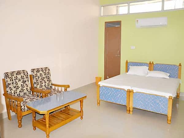 Hotel Bandhavgarh Palace, Bandhavgarh 4